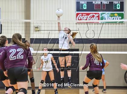 Thumbnail 1 in Perryville @ Robinson photogallery.
