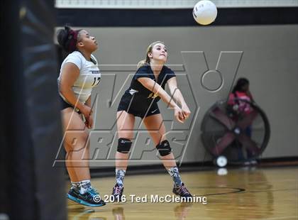 Thumbnail 2 in Perryville @ Robinson photogallery.