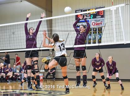 Thumbnail 1 in Perryville @ Robinson photogallery.