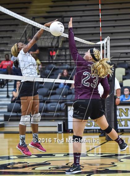 Thumbnail 3 in Perryville @ Robinson photogallery.