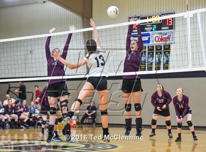 Thumbnail 3 in Perryville @ Robinson photogallery.