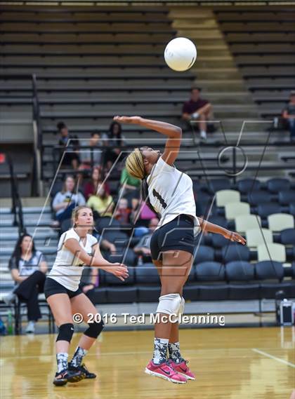 Thumbnail 3 in Perryville @ Robinson photogallery.