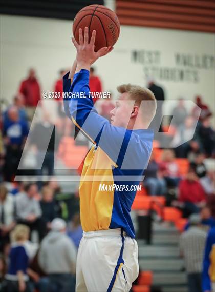 Thumbnail 1 in Liberty vs. Colfax photogallery.