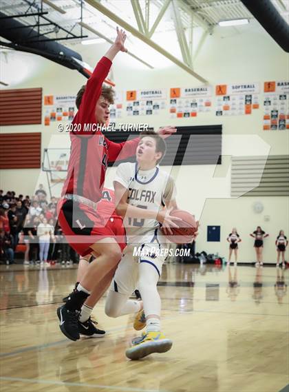 Thumbnail 1 in Liberty vs. Colfax photogallery.