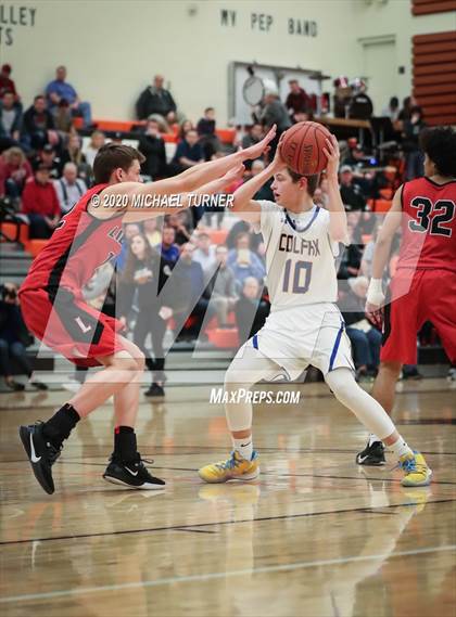 Thumbnail 2 in Liberty vs. Colfax photogallery.