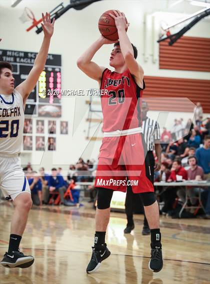 Thumbnail 2 in Liberty vs. Colfax photogallery.