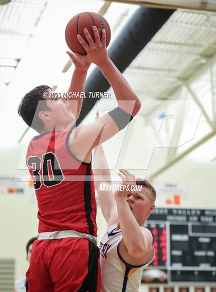 Thumbnail 2 in Liberty vs. Colfax photogallery.