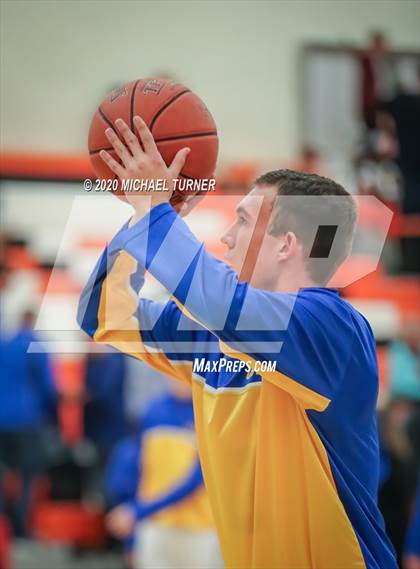 Thumbnail 2 in Liberty vs. Colfax photogallery.