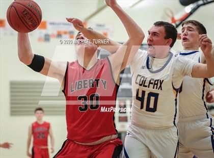 Thumbnail 2 in Liberty vs. Colfax photogallery.