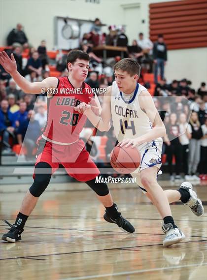 Thumbnail 2 in Liberty vs. Colfax photogallery.