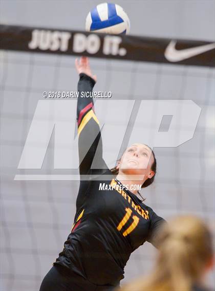 Thumbnail 2 in Oviedo vs. Northgate (NIKE Tournament of Champions)  photogallery.