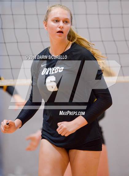 Thumbnail 3 in Oviedo vs. Northgate (NIKE Tournament of Champions)  photogallery.