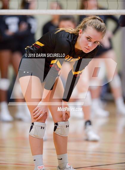 Thumbnail 2 in Oviedo vs. Northgate (NIKE Tournament of Champions)  photogallery.