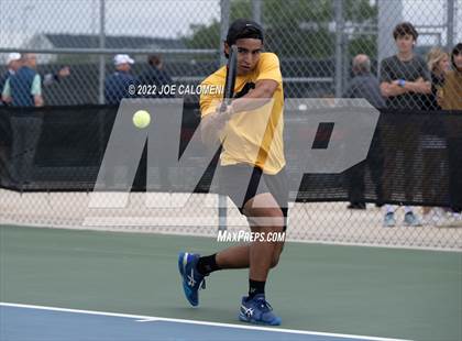 Thumbnail 2 in McAllen Memorial vs Lebanon Trail (UIL 5A Boys Singles State Quarterfinal) photogallery.