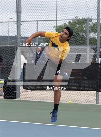 Thumbnail 2 in McAllen Memorial vs Lebanon Trail (UIL 5A Boys Singles State Quarterfinal) photogallery.