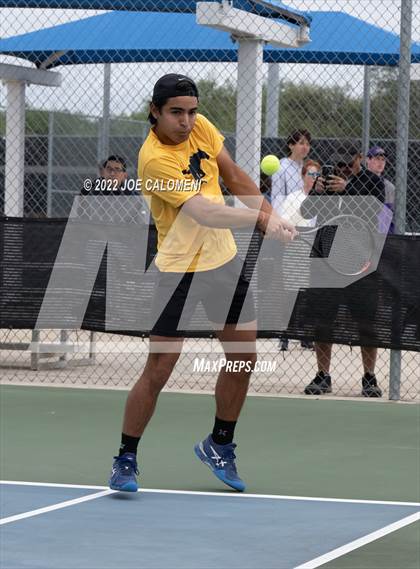 Thumbnail 1 in McAllen Memorial vs Lebanon Trail (UIL 5A Boys Singles State Quarterfinal) photogallery.