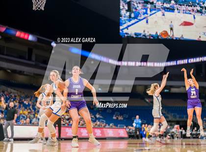 Thumbnail 3 in Huckabay vs Irion County (UIL 1A Basketball Semifinal) photogallery.