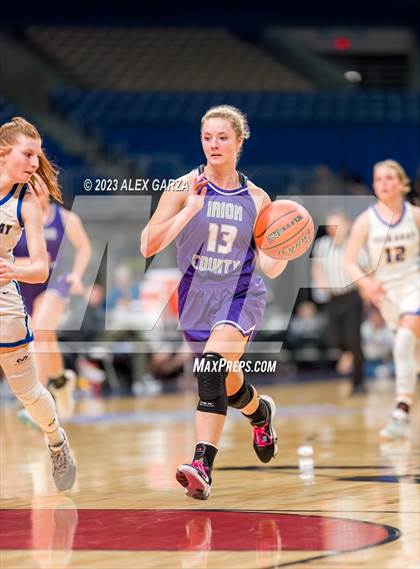 Thumbnail 3 in Huckabay vs Irion County (UIL 1A Basketball Semifinal) photogallery.