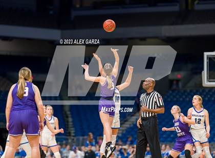 Thumbnail 1 in Huckabay vs Irion County (UIL 1A Basketball Semifinal) photogallery.