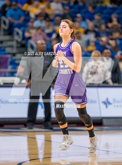 Thumbnail 1 in Huckabay vs Irion County (UIL 1A Basketball Semifinal) photogallery.