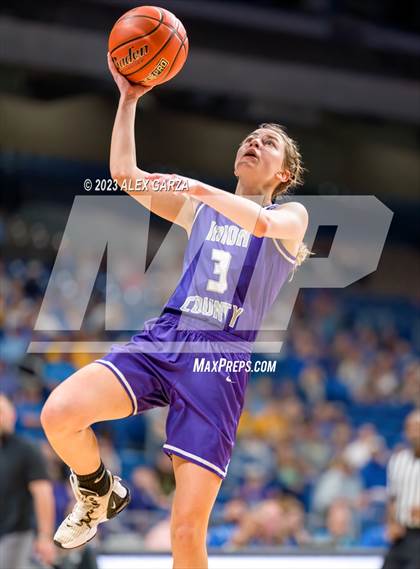 Thumbnail 2 in Huckabay vs Irion County (UIL 1A Basketball Semifinal) photogallery.