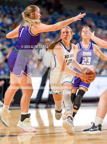 Thumbnail 2 in Huckabay vs Irion County (UIL 1A Basketball Semifinal) photogallery.