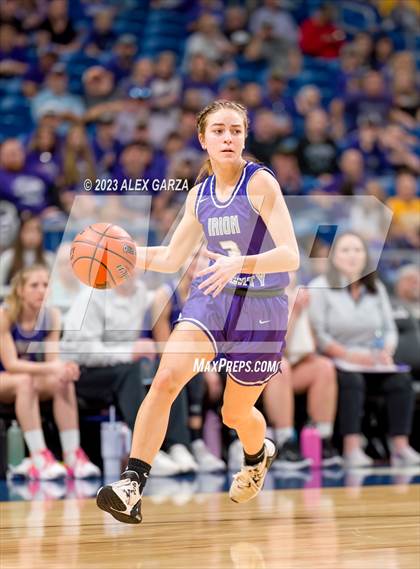 Thumbnail 1 in Huckabay vs Irion County (UIL 1A Basketball Semifinal) photogallery.