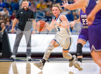 Thumbnail 3 in Huckabay vs Irion County (UIL 1A Basketball Semifinal) photogallery.