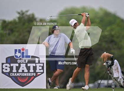 Thumbnail 3 in UIL 6A Golf State Final (Round 1) photogallery.