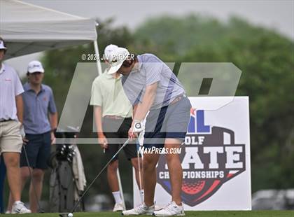 Thumbnail 2 in UIL 6A Golf State Final (Round 1) photogallery.
