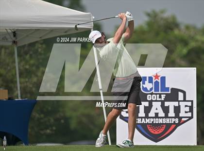 Thumbnail 1 in UIL 6A Golf State Final (Round 1) photogallery.