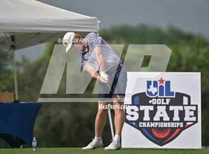 Thumbnail 3 in UIL 6A Golf State Final (Round 1) photogallery.