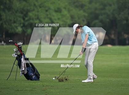 Thumbnail 1 in UIL 6A Golf State Final (Round 1) photogallery.