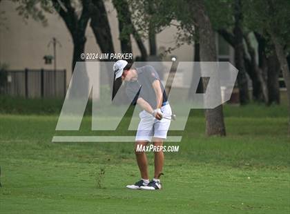 Thumbnail 3 in UIL 6A Golf State Final (Round 1) photogallery.