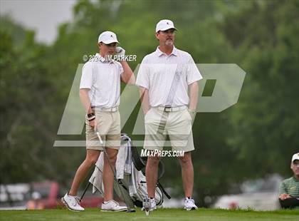Thumbnail 1 in UIL 6A Golf State Final (Round 1) photogallery.