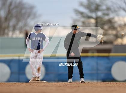 Thumbnail 2 in Riverside @ Ellwood City photogallery.