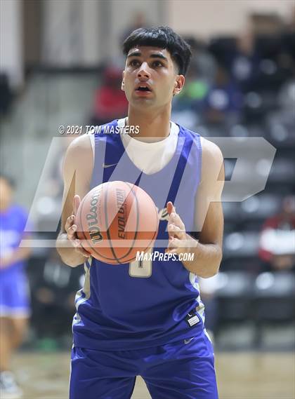 Thumbnail 3 in Byrnes vs. Westminster Catawba Christian photogallery.