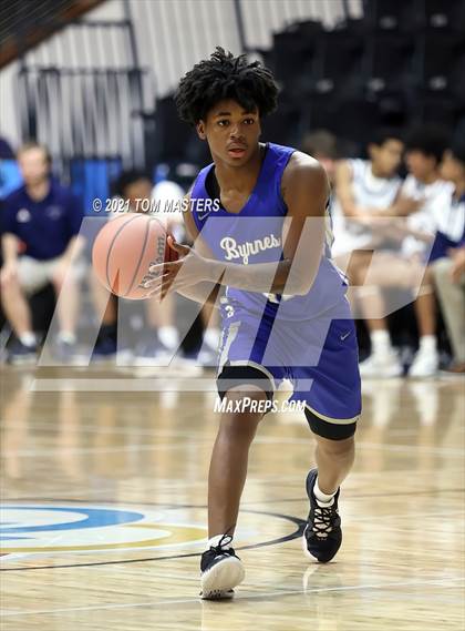 Thumbnail 1 in Byrnes vs. Westminster Catawba Christian photogallery.