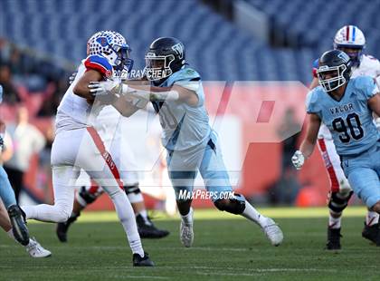 Thumbnail 2 in Valor Christian vs. Cherry Creek (CHSAA 5A Championship) photogallery.