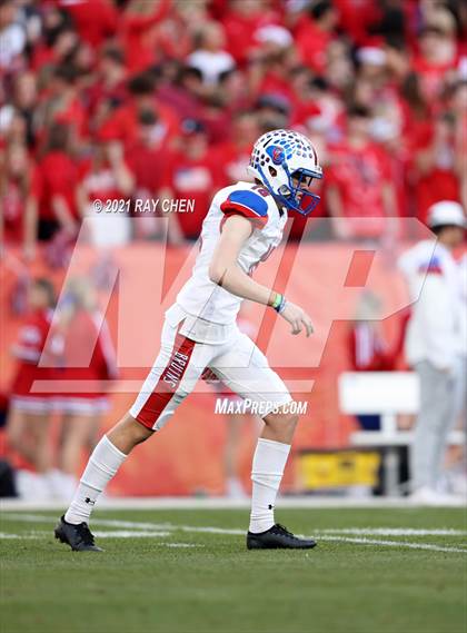 Thumbnail 1 in Valor Christian vs. Cherry Creek (CHSAA 5A Championship) photogallery.