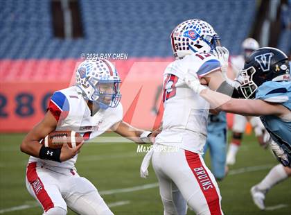 Thumbnail 3 in Valor Christian vs. Cherry Creek (CHSAA 5A Championship) photogallery.