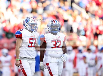 Thumbnail 3 in Valor Christian vs. Cherry Creek (CHSAA 5A Championship) photogallery.