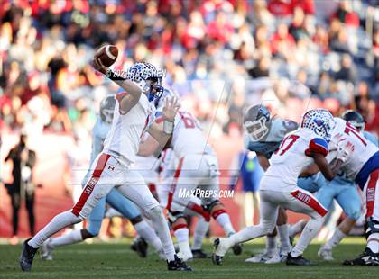 Thumbnail 1 in Valor Christian vs. Cherry Creek (CHSAA 5A Championship) photogallery.