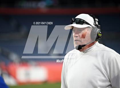 Thumbnail 3 in Valor Christian vs. Cherry Creek (CHSAA 5A Championship) photogallery.