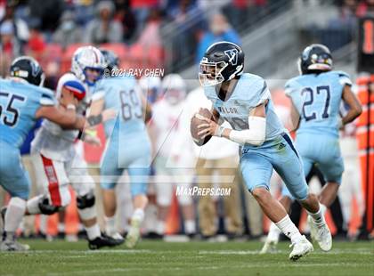Thumbnail 2 in Valor Christian vs. Cherry Creek (CHSAA 5A Championship) photogallery.