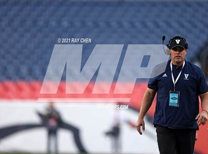 Thumbnail 1 in Valor Christian vs. Cherry Creek (CHSAA 5A Championship) photogallery.