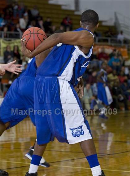 Thumbnail 1 in Dunbar @ Mansfield (Whataburger Basketball Tournament) photogallery.