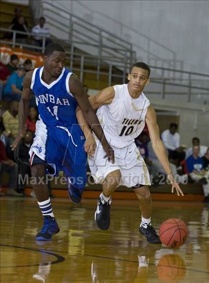 Thumbnail 2 in Dunbar @ Mansfield (Whataburger Basketball Tournament) photogallery.