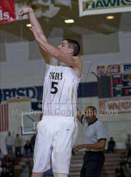 Thumbnail 2 in Dunbar @ Mansfield (Whataburger Basketball Tournament) photogallery.