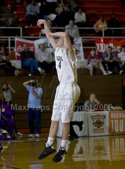 Thumbnail 3 in Dunbar @ Mansfield (Whataburger Basketball Tournament) photogallery.